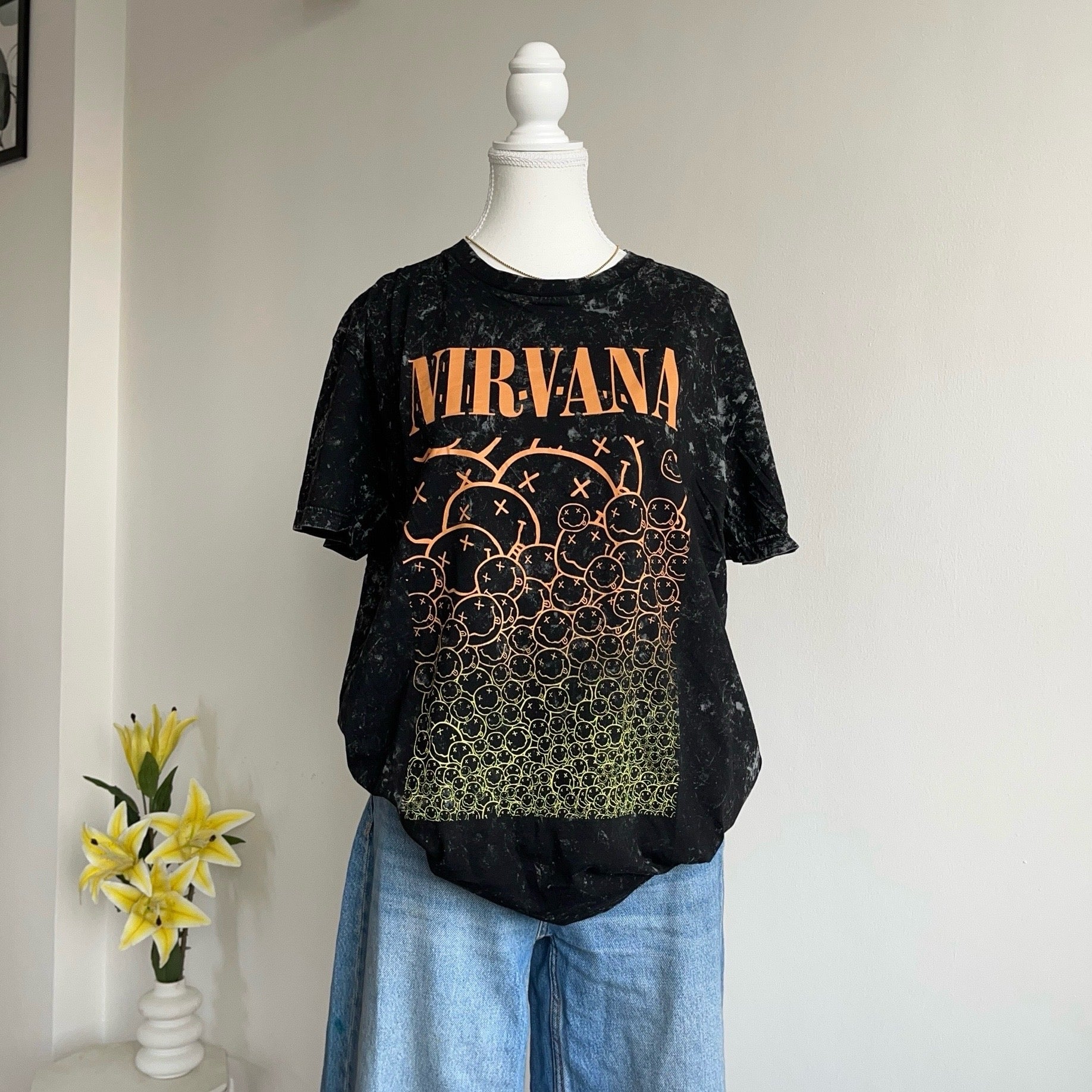 Nirvana Relaxed Unisex T-Shirt