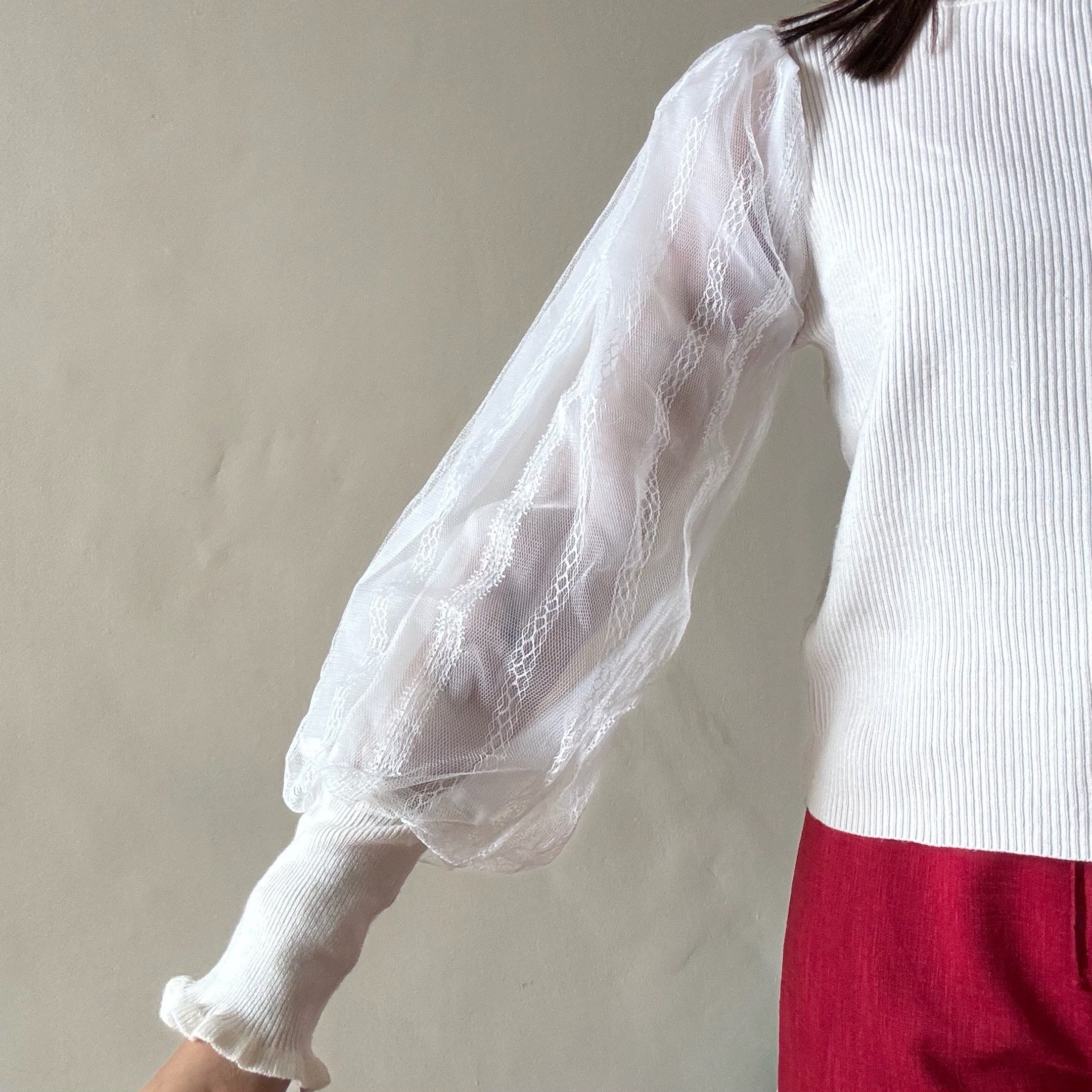 White Lacy Sleeve Ribbed Top - axes