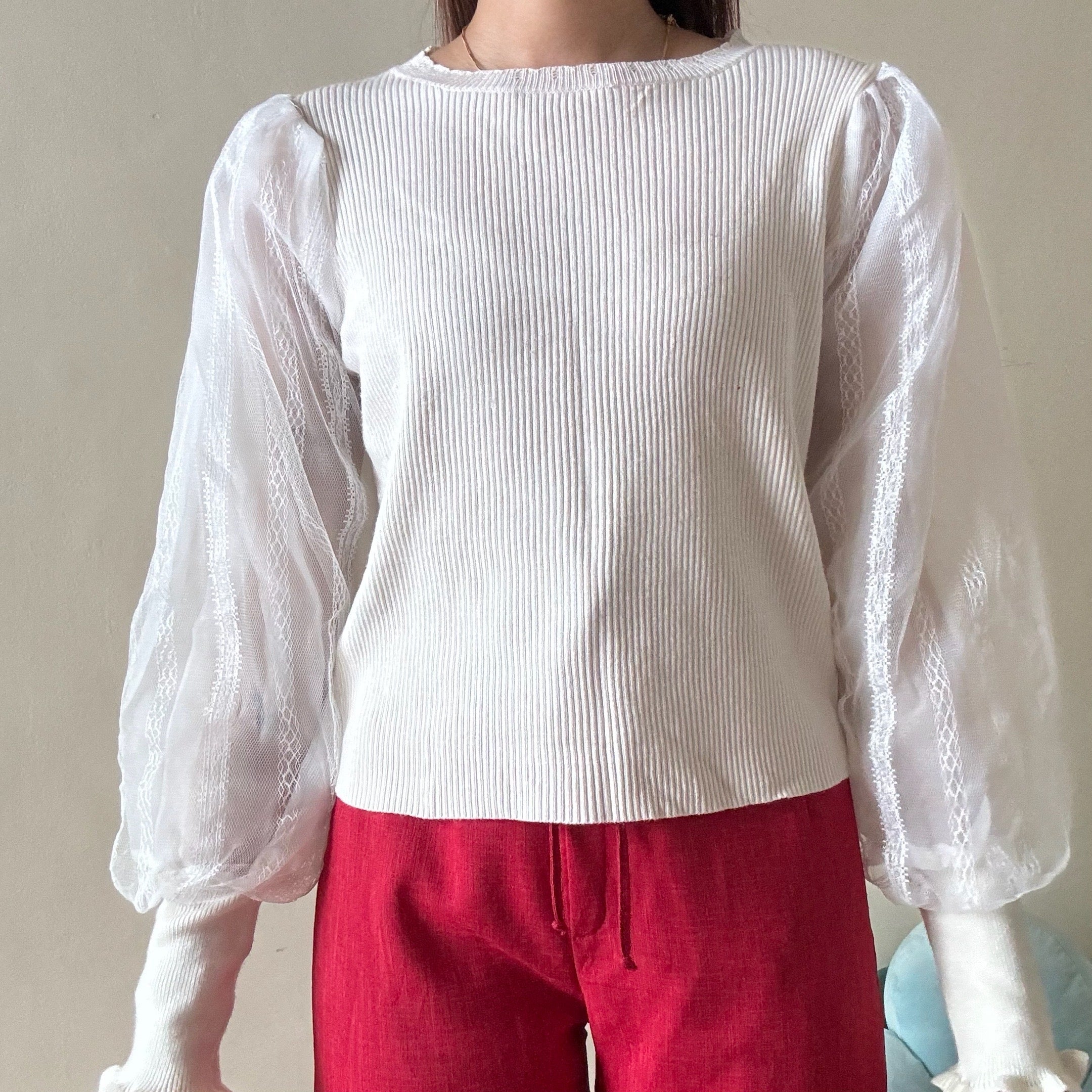 White Lacy Sleeve Ribbed Top - axes