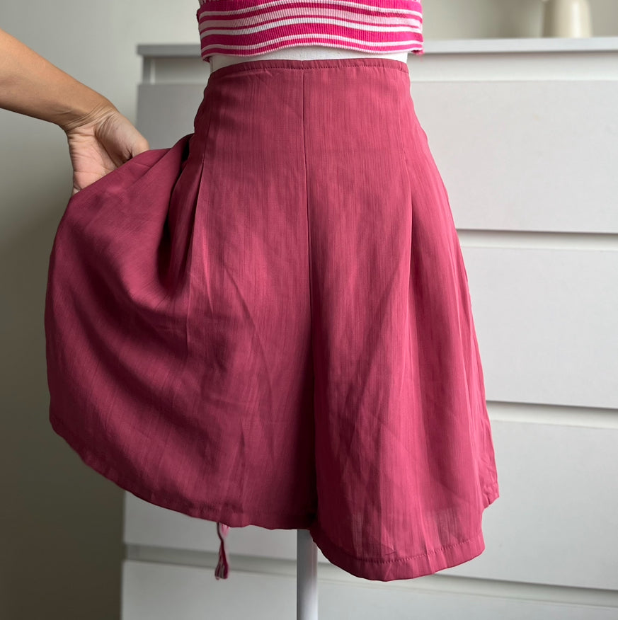 Pink Bermuda Shorts - 32/34