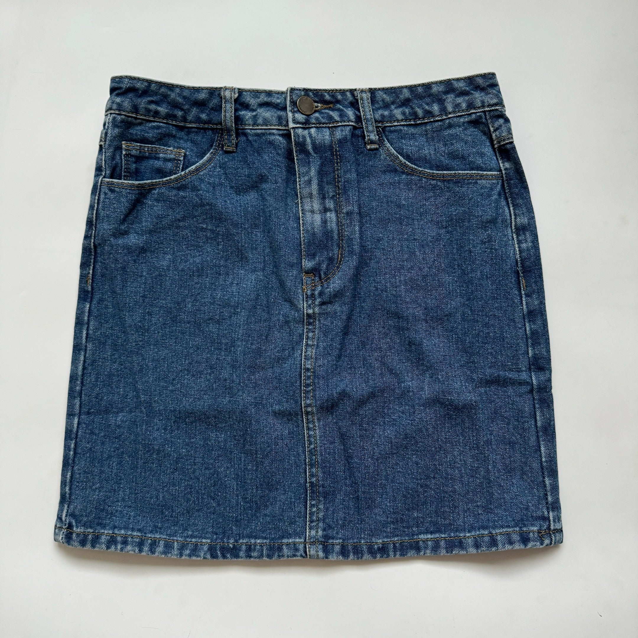 Medium Wash Denim Skirt 66g - 26/27"