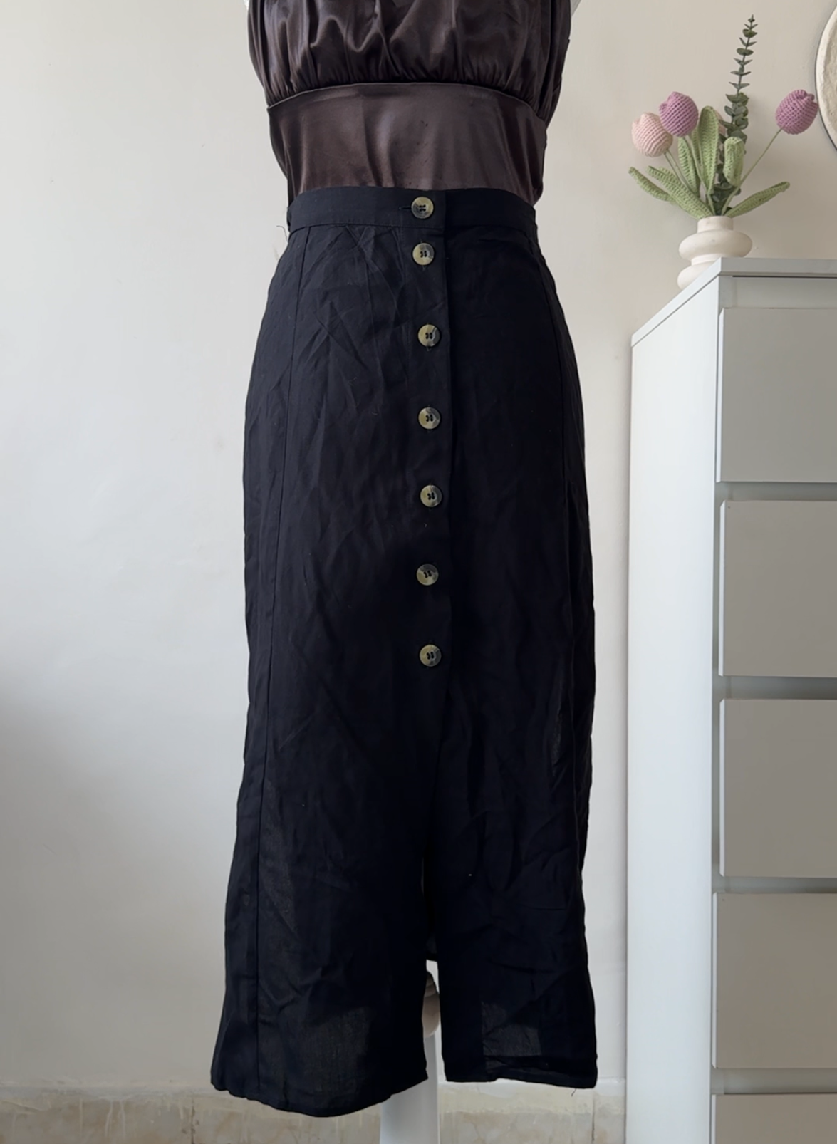 Black Button Midi Skirt - 29