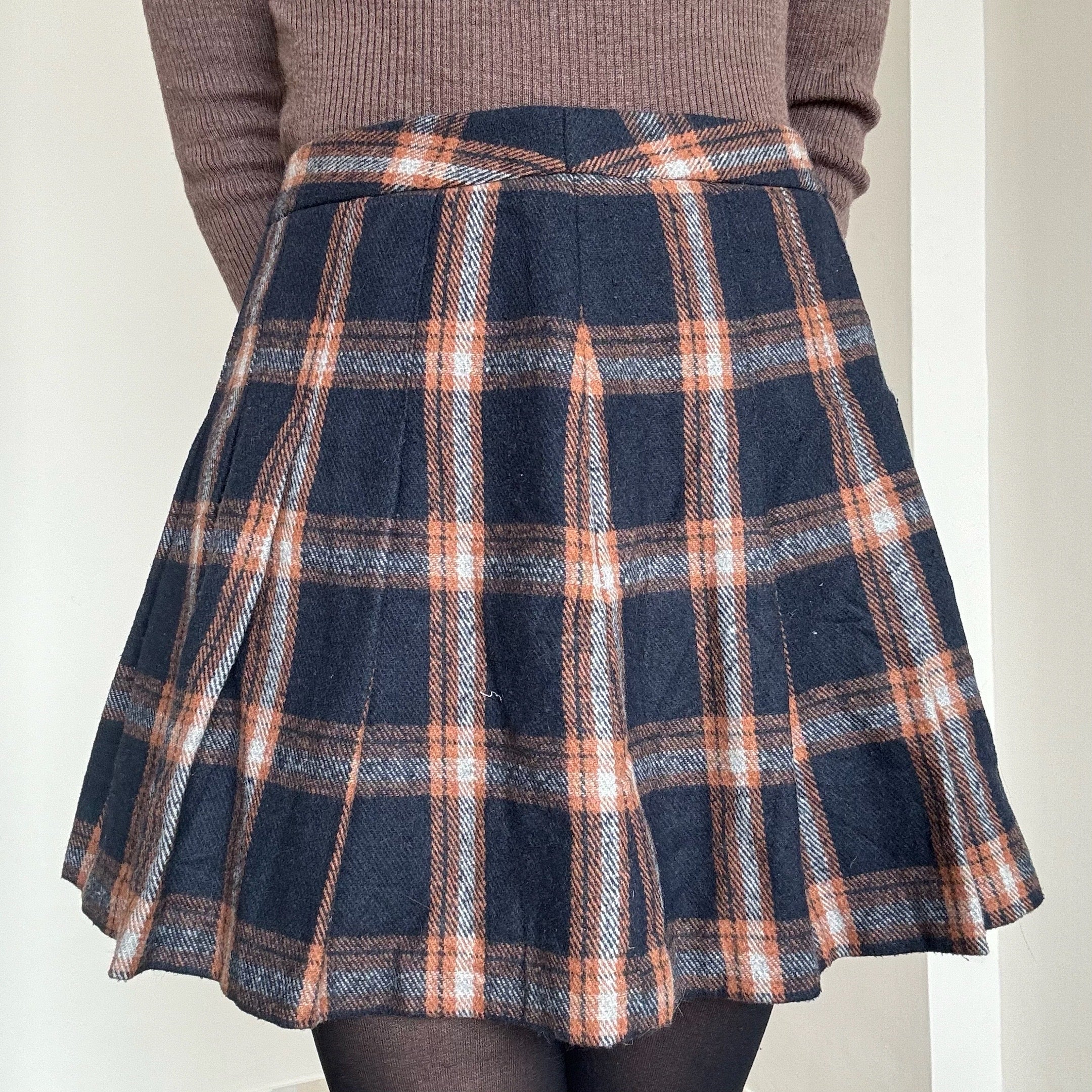 Navy Plaid Pleated Skirt -  28