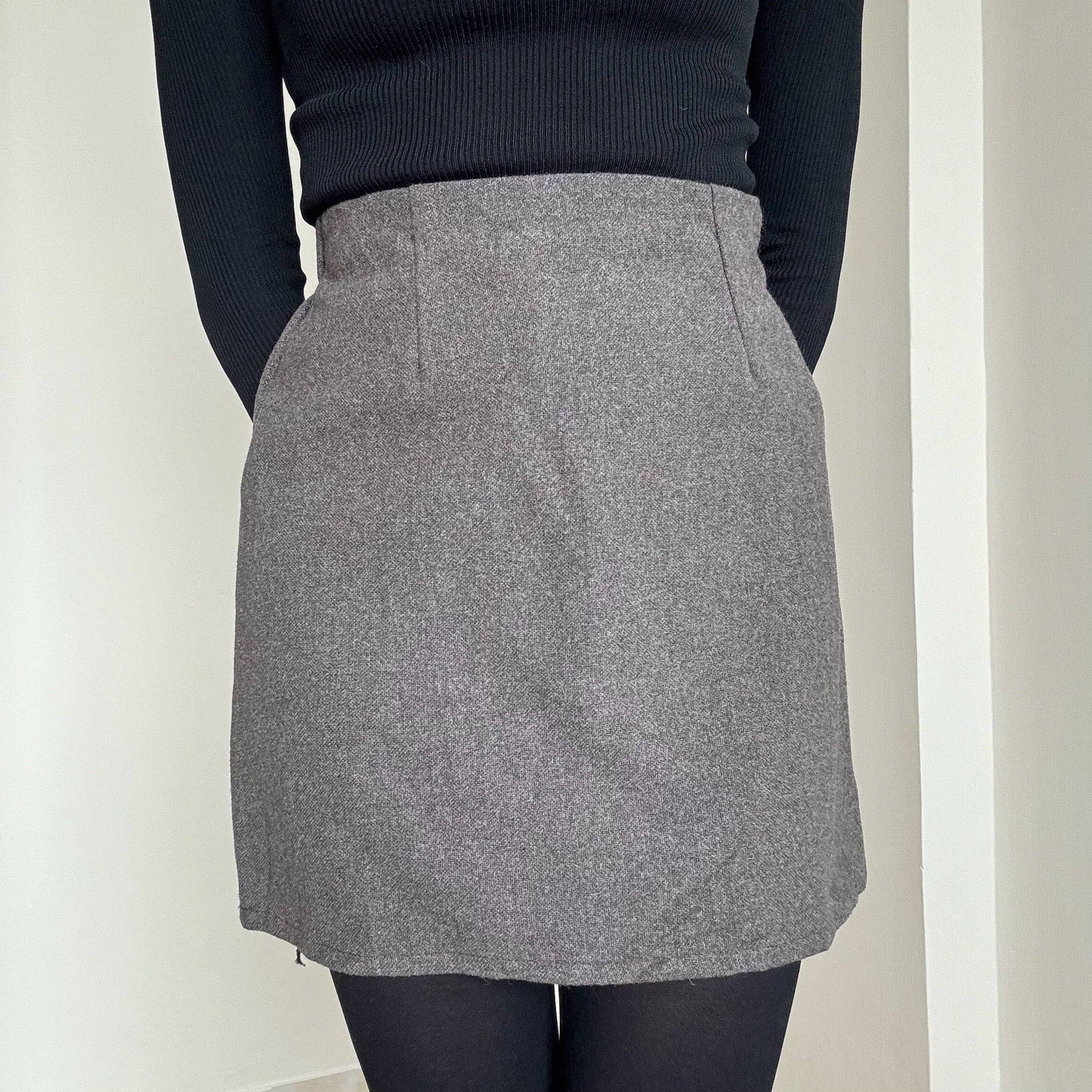 Grey Woollen Skirt - 22/26