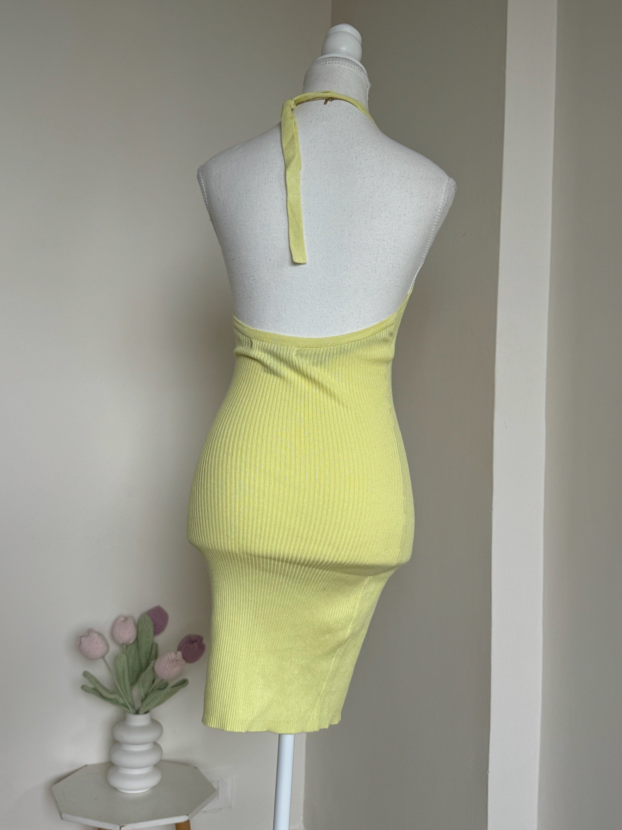 Yellow Halter Bodycon Dress - F21