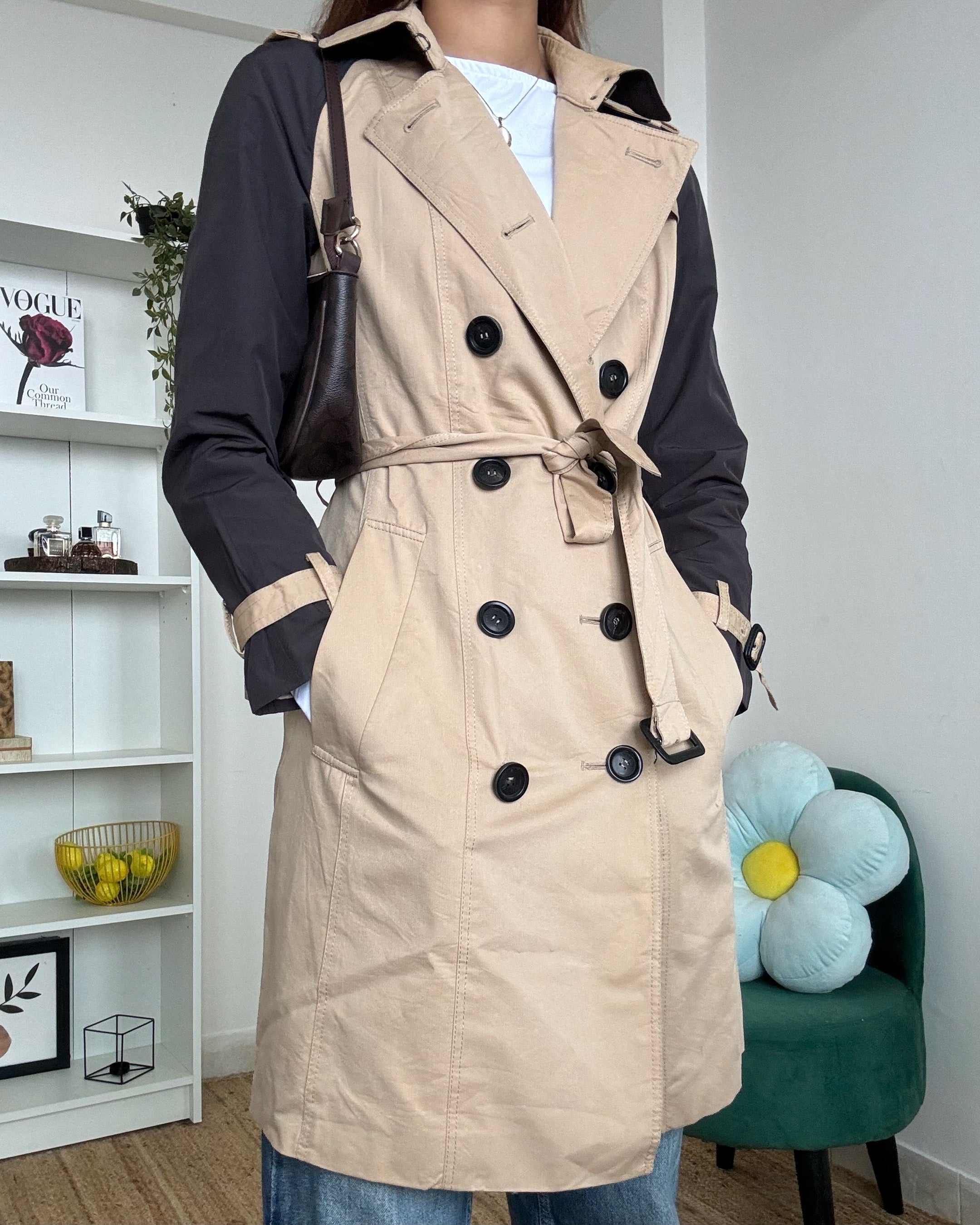 Black-Beige Trench Coat - im