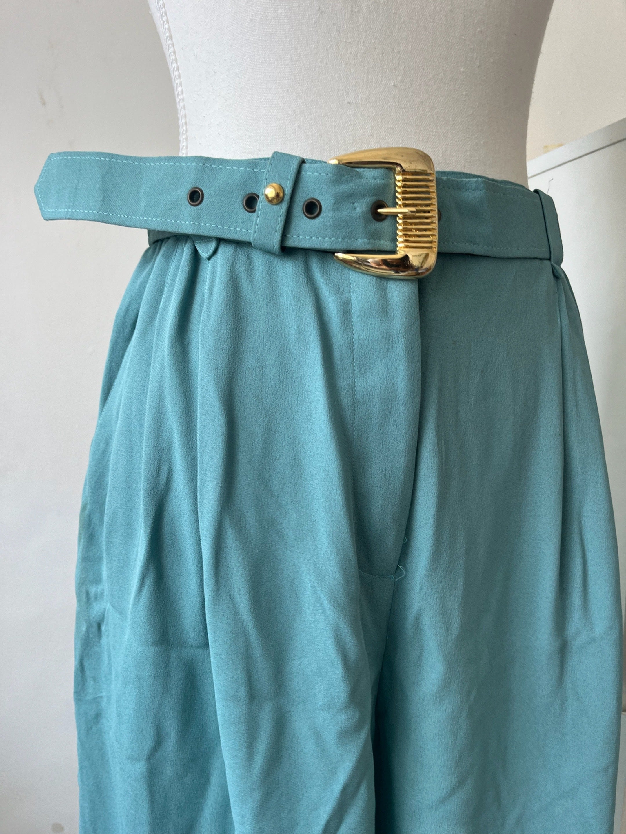 Teal Bermuda Shorts with Belt - 25/30