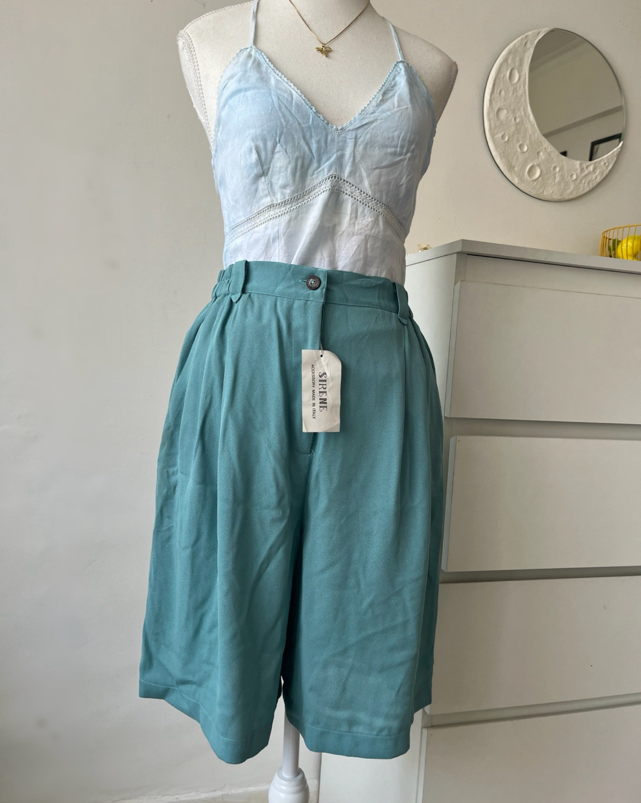 Teal Bermuda Shorts with Belt - 25/30