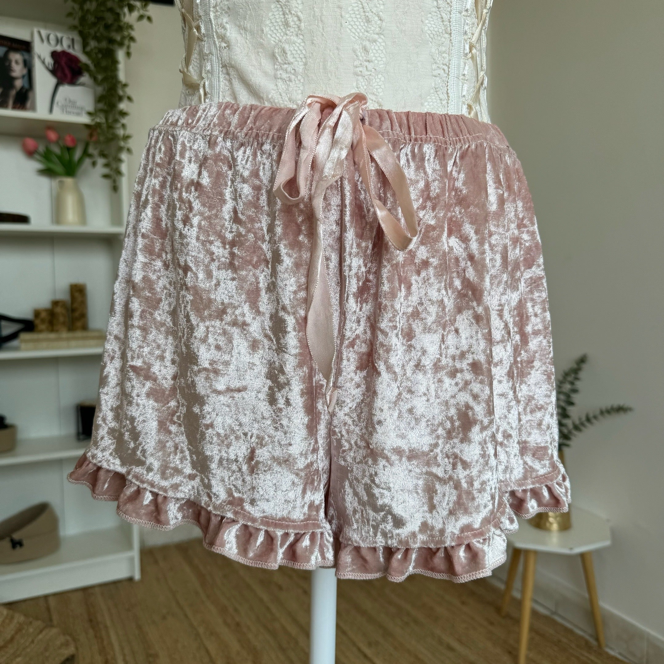 Baby Pink Velvet Lounge Shorts - 32/36