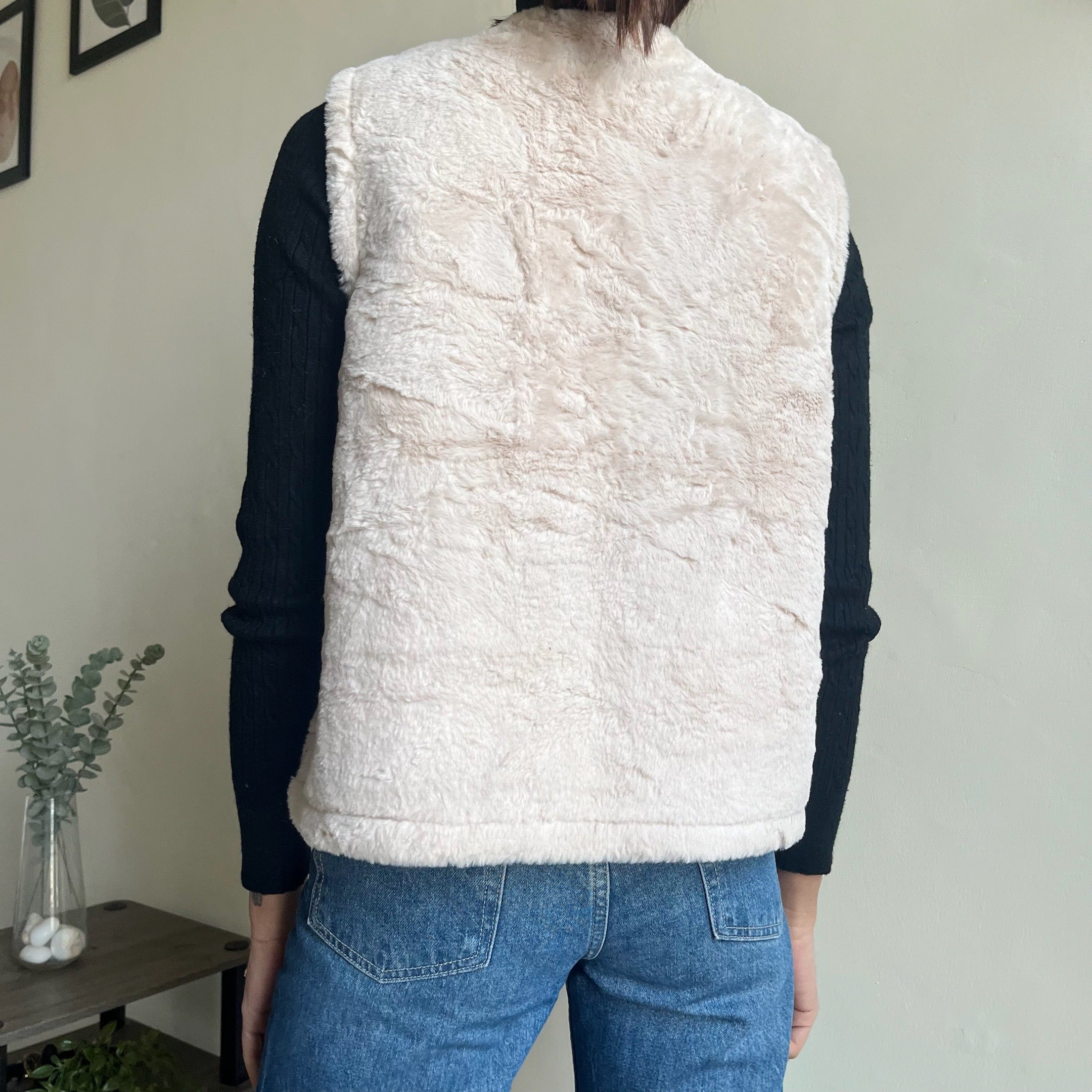 Cream Fur vest jacket