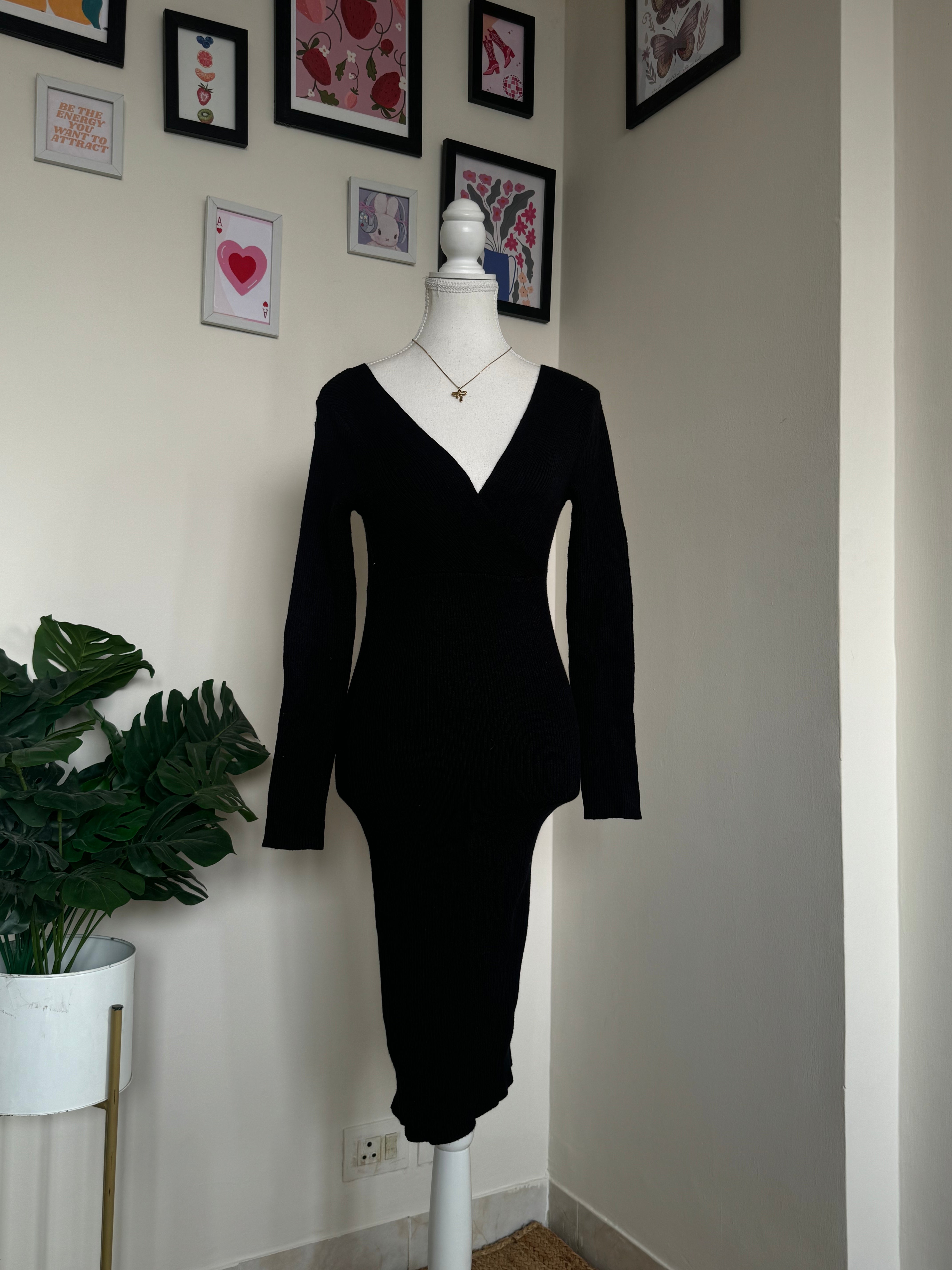 Black V-Neck Layer Bodycon Dress