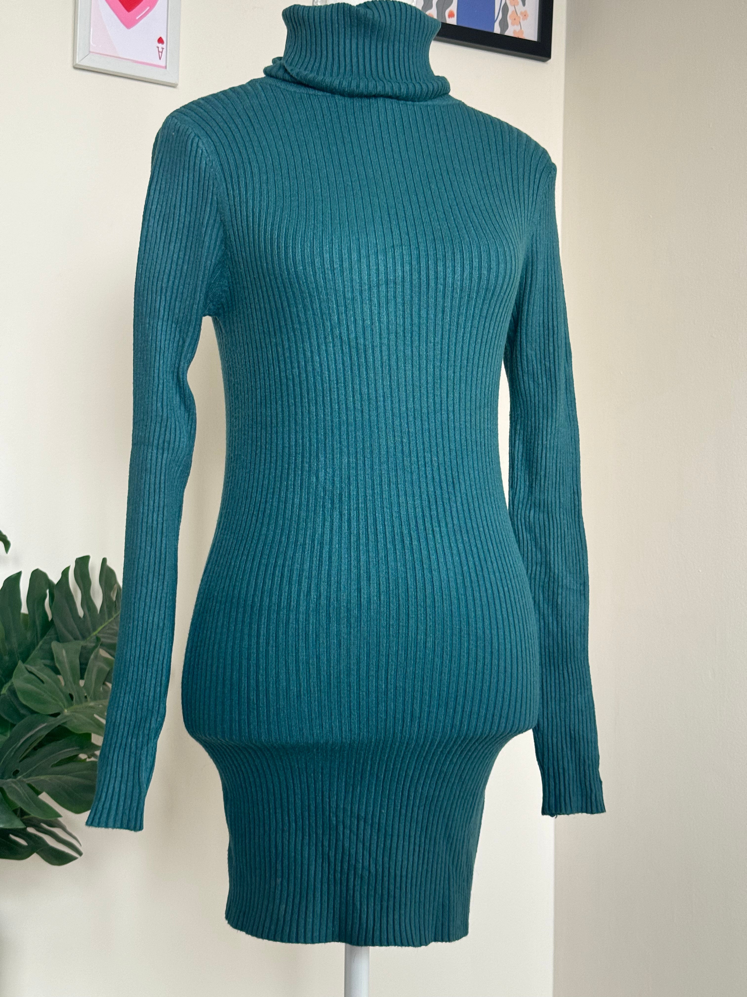 Emerald Green Turtle-Neck Bodycon Dress