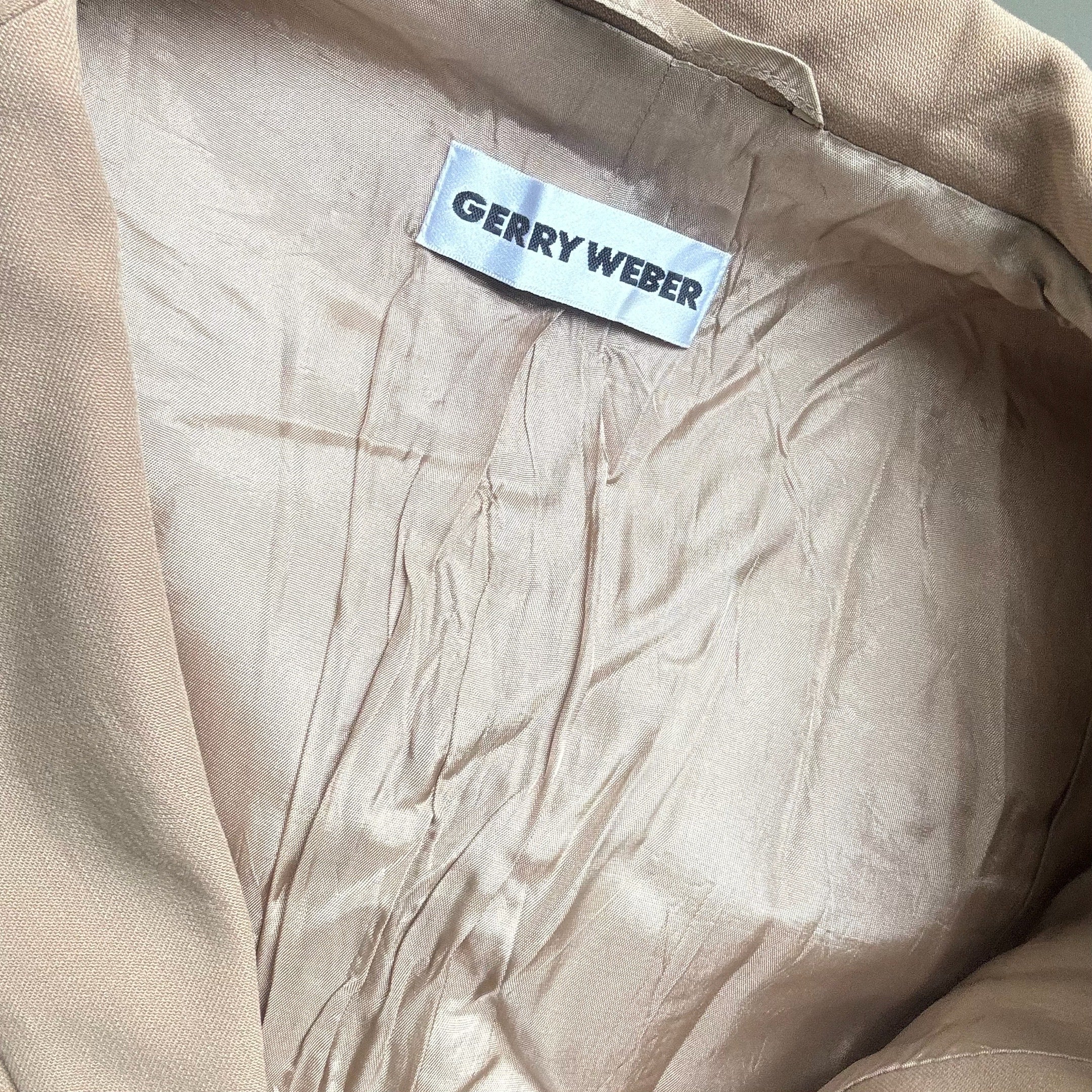 Beige Cropped Blazer - GW