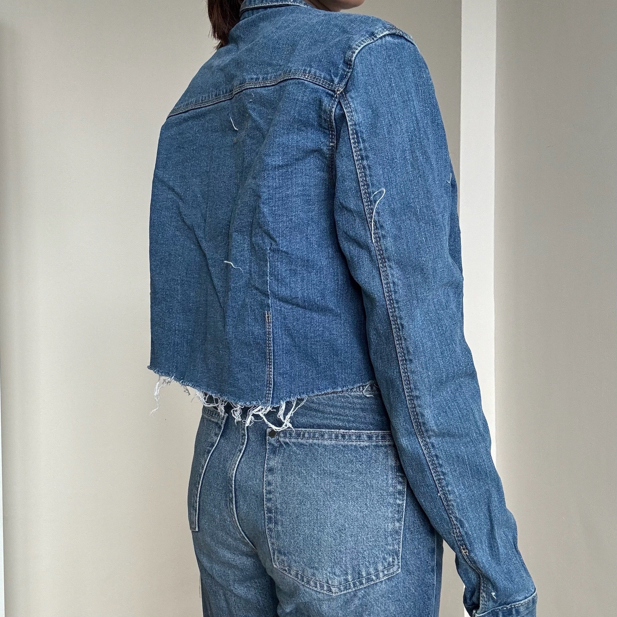 Medium Wash Cropped Denim Jacket - 10