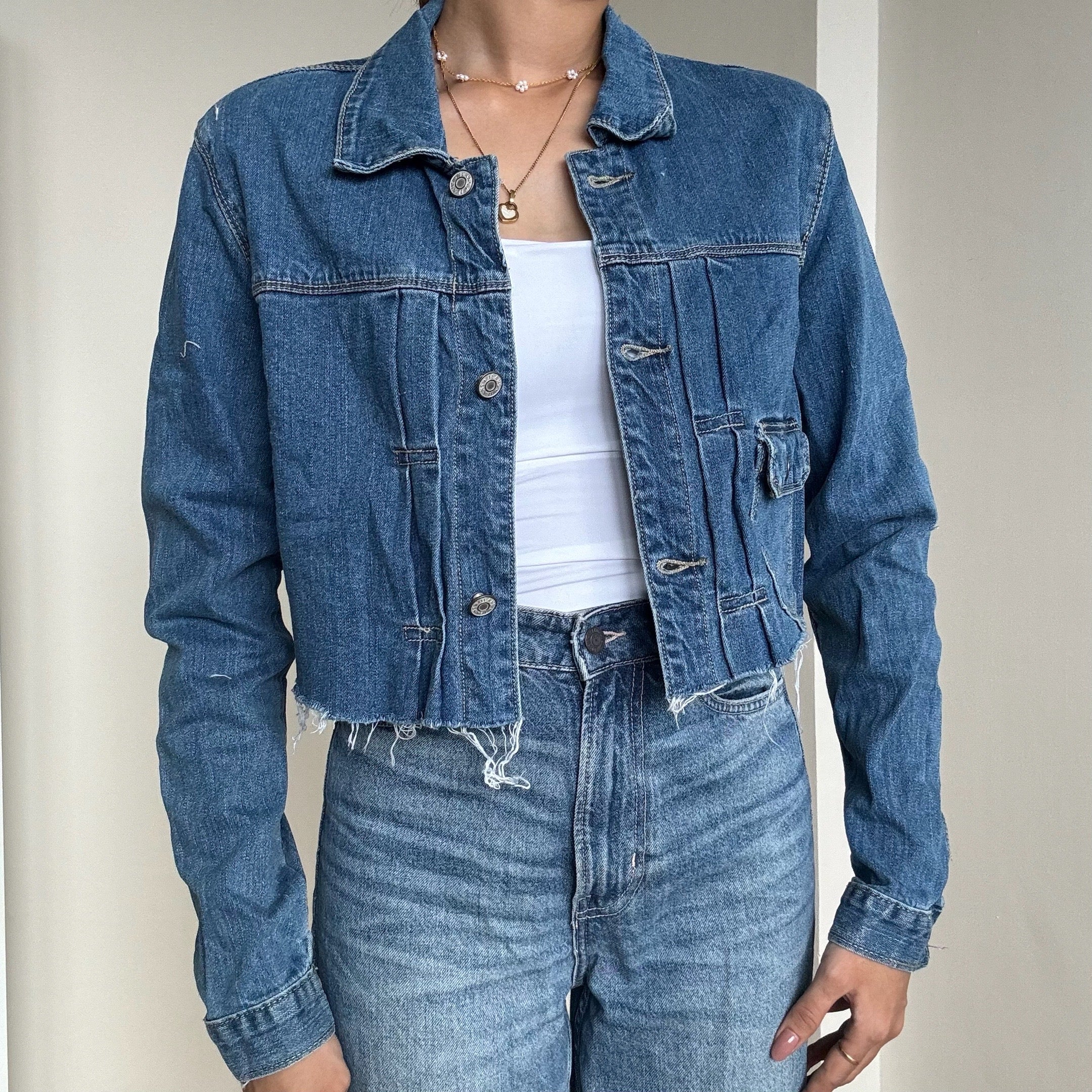 Medium Wash Cropped Denim Jacket - 10